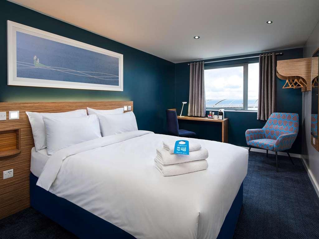 Travelodge London 일링 객실 사진
