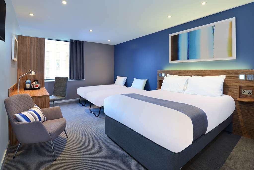 Travelodge London 일링 객실 사진
